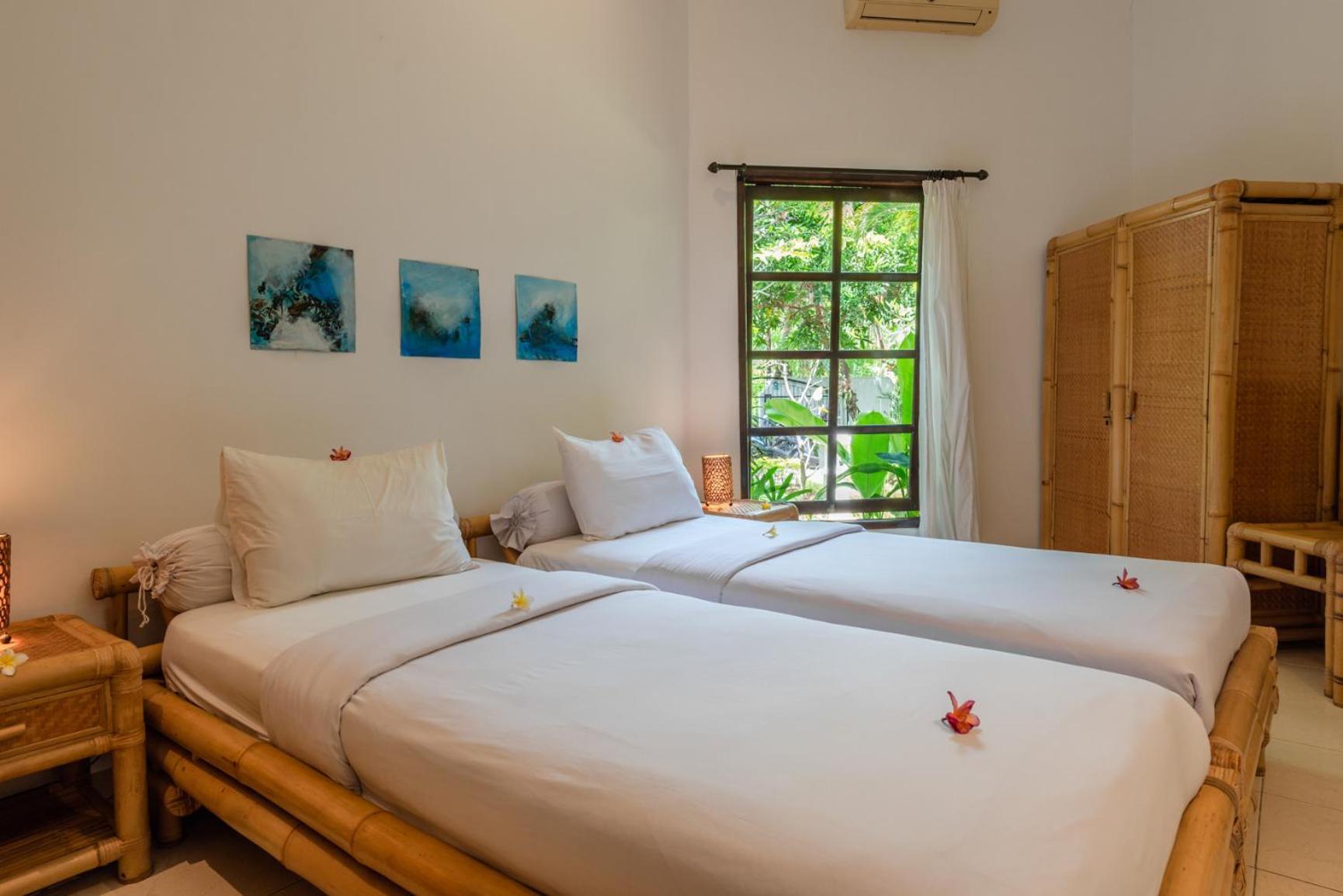 Gorgeous Beachfront Villa Lovina Banjar  المظهر الخارجي الصورة