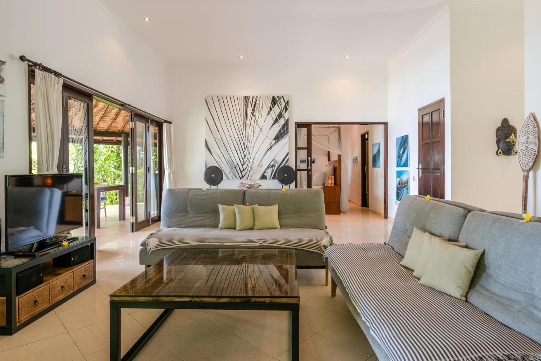 Gorgeous Beachfront Villa Lovina Banjar  المظهر الخارجي الصورة