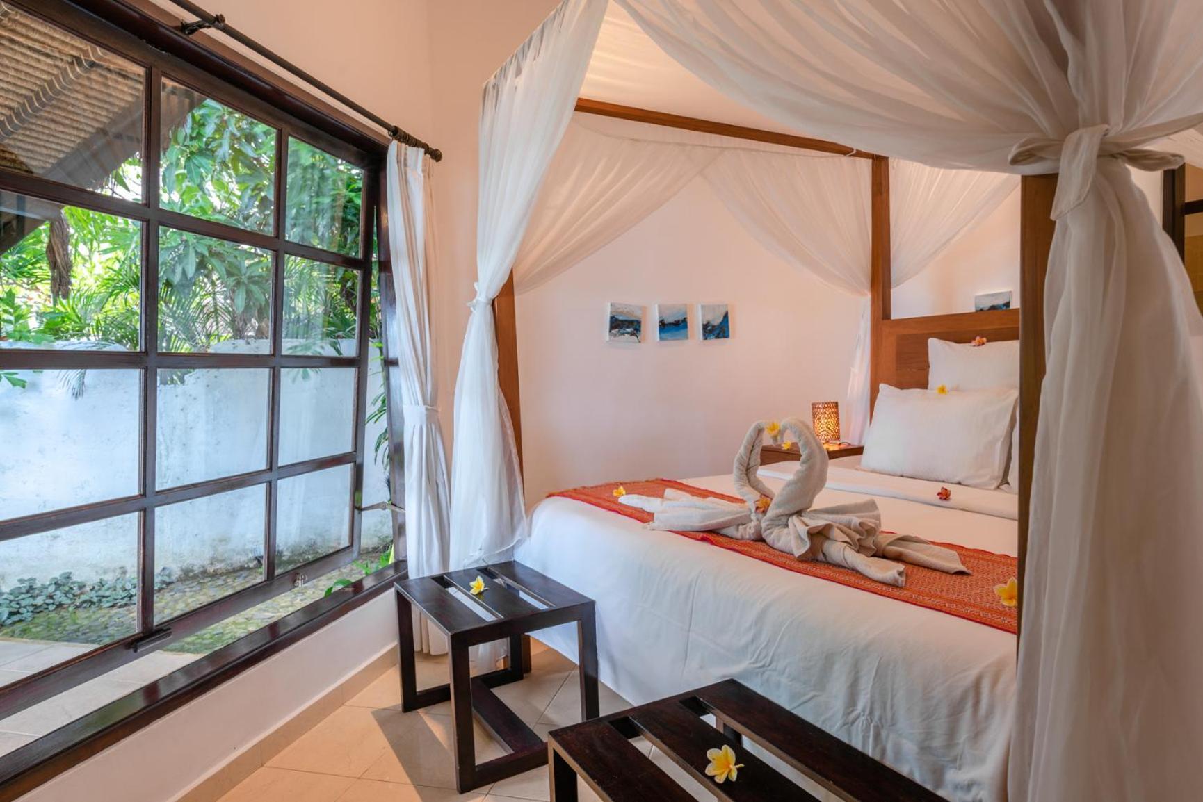 Gorgeous Beachfront Villa Lovina Banjar  المظهر الخارجي الصورة